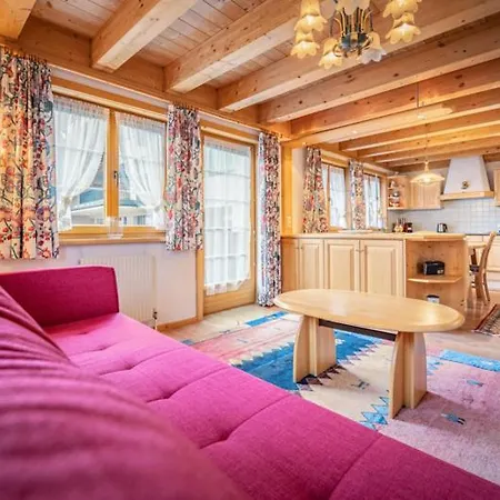Der Steinbock - 300 Jahre Alte - Tirol Casa de hóspedes Sankt Anton am Arlberg